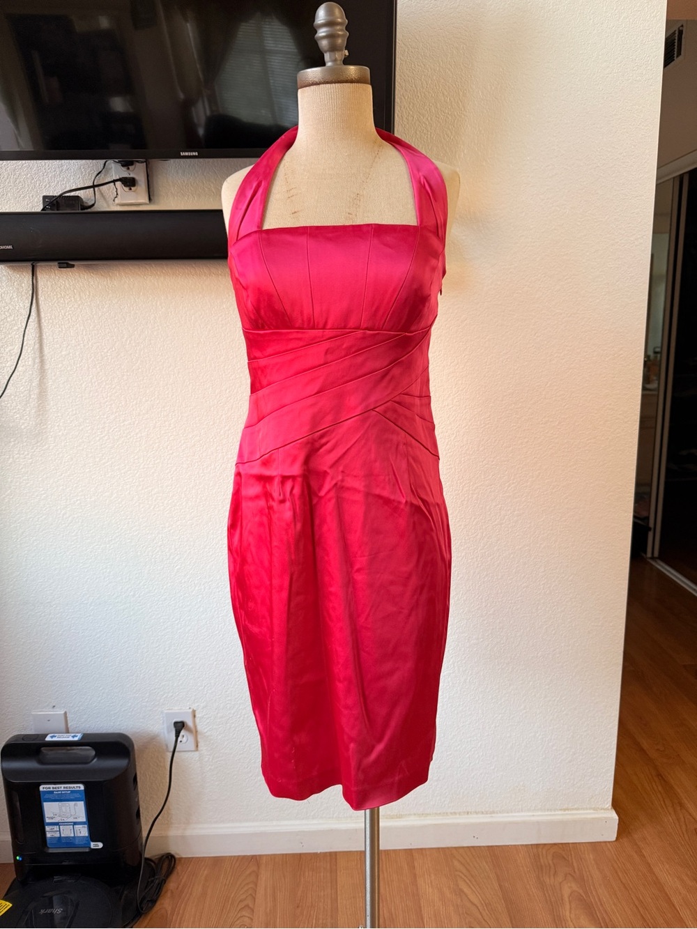 Women’s Hot Pink Fuchsia Halter Sheath Dress